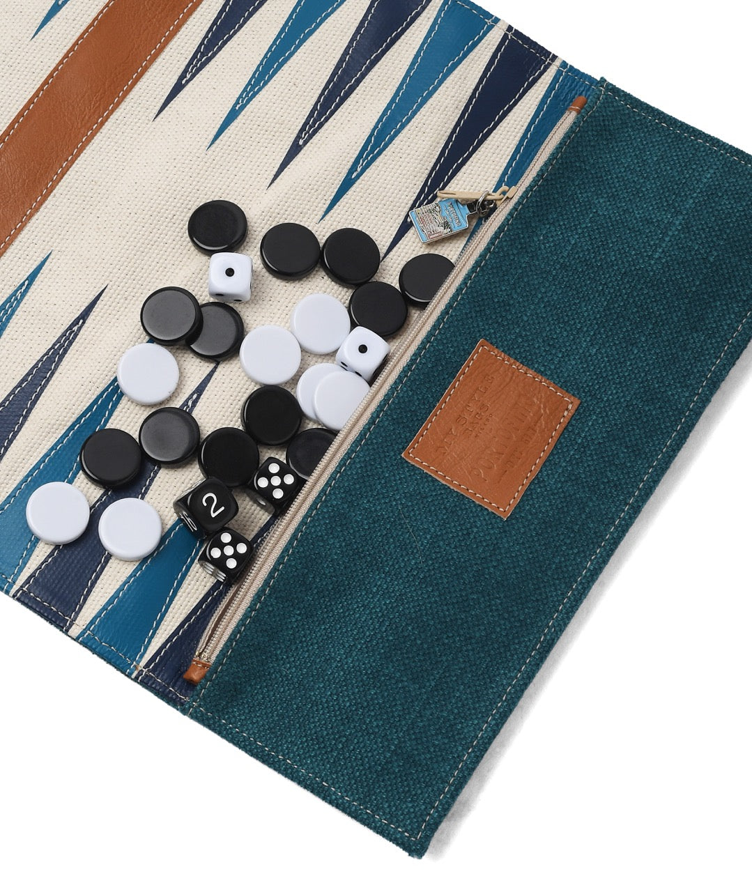 BACKGAMMON