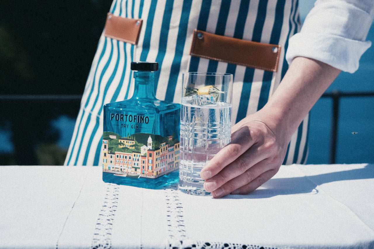 STRIPED APRON - Portofino Dry Gin